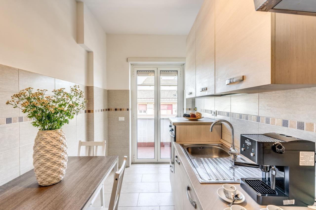 Appartement Holydom71 à Rome Extérieur photo