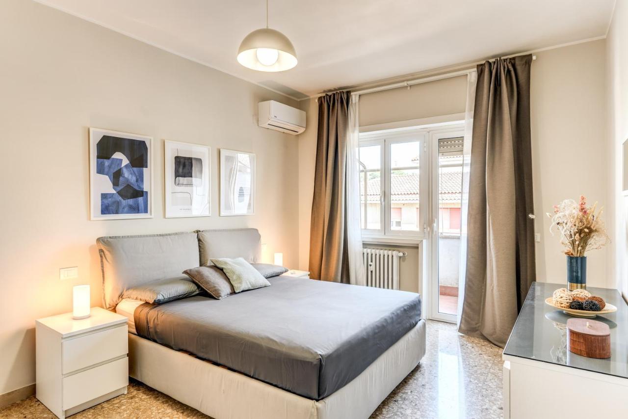 Appartement Holydom71 à Rome Extérieur photo
